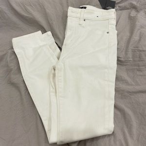 Abercrombie white skinny jeans